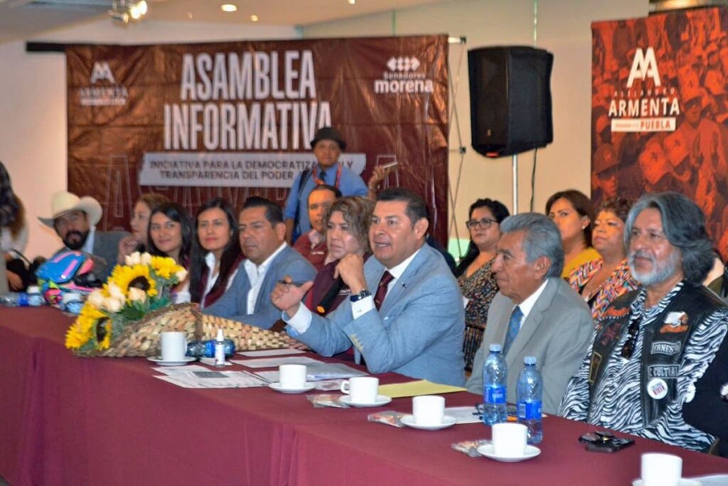 Alejandro Armenta dejará el senado