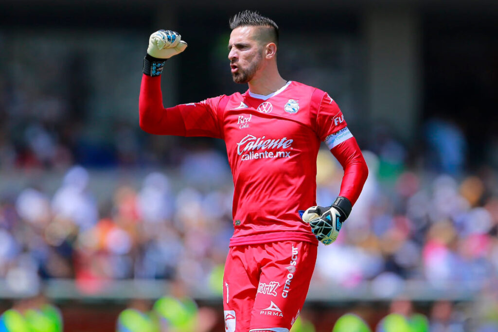 Antony Silva deja al Puebla