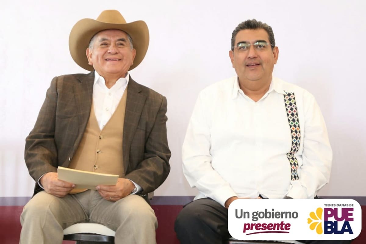 Ardelio Vargas y Andrés Villegas al frente de la Segob Puebla: Sergio Salomón 4 Ardelio Vargas con Sergio Salomon 1