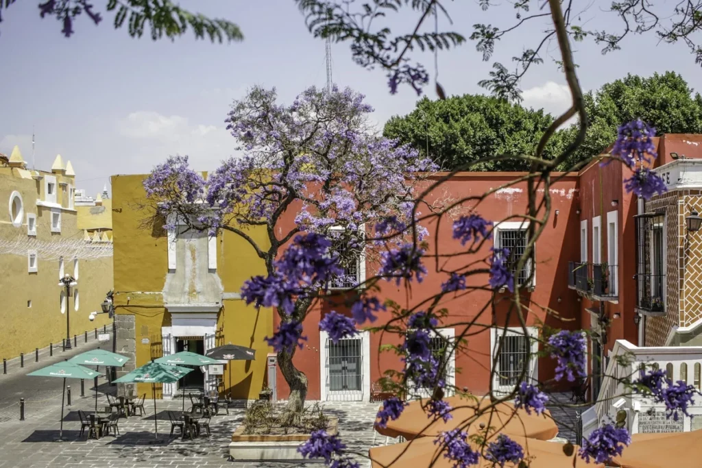 Ayuntamiento de Puebla destinara un millon 600 mil para reparar El Parian Barrio del Artista y dos iglesias