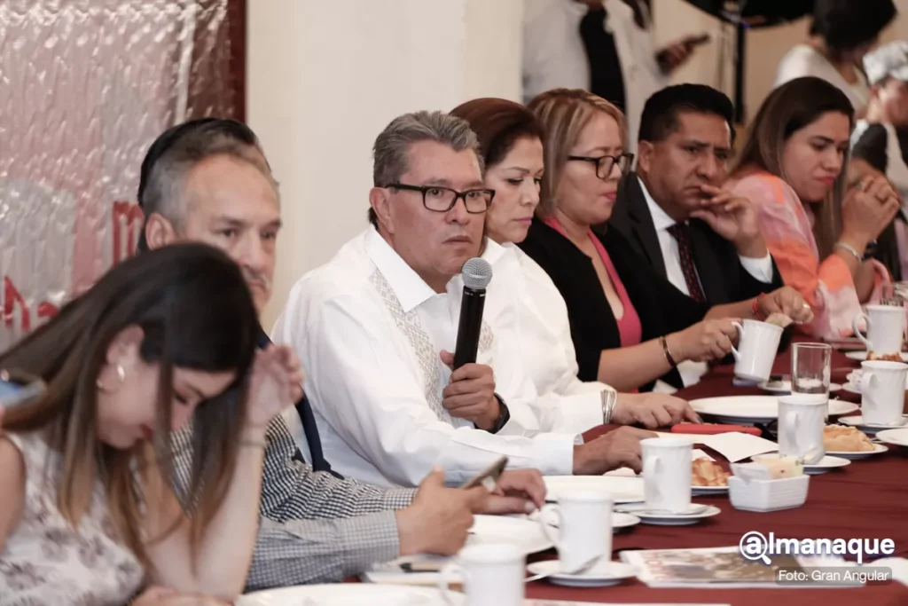 Gobernador de Puebla respetará elección del candidato presidencial de Morena: Monreal