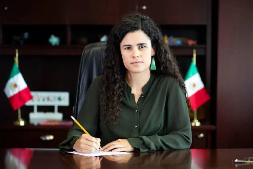 María Luisa Alcalde nueva presidenta de Morena