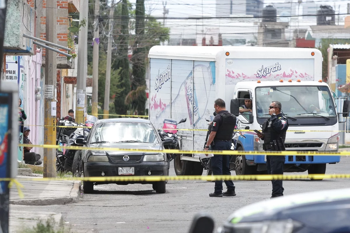 Balacera frente a la Secundaria Técnica 25 en Puebla deja un muerto 1 balacera tecnica 25 3