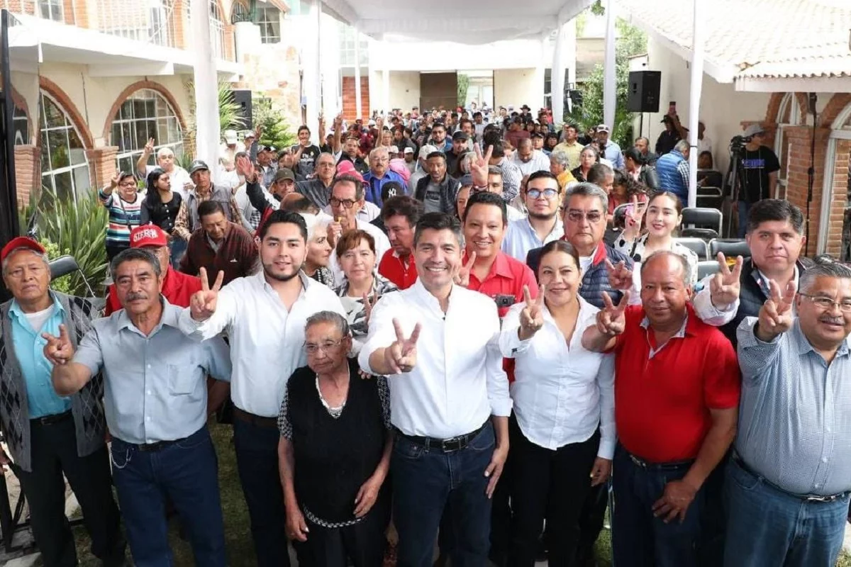 Continúa Eduardo Rivera recorridos por el estado, ahora visita Oriental 3 eduardo rivera en oriental