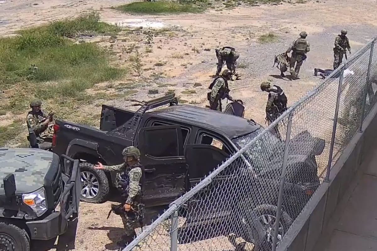 Graban ejecución de civiles por parte de militares