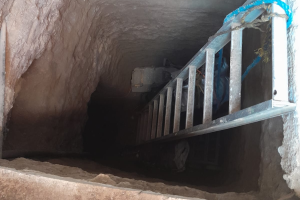 toma clandestina y un tunel en las instalaciones del tianguis conocido como Piedad Nacozari 3 small