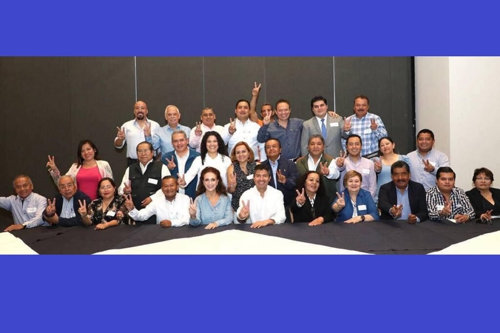 Eduardo Rivera visita Tehuacán