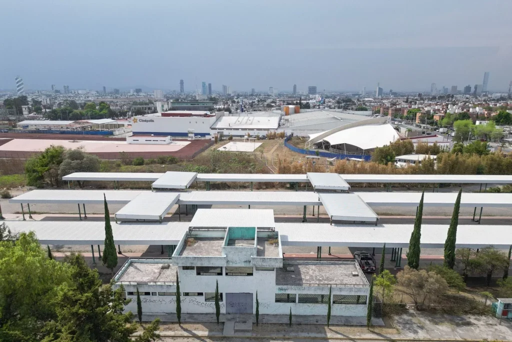 Empresa que opera la CAPU se encargara de la Central Camionera del Sur