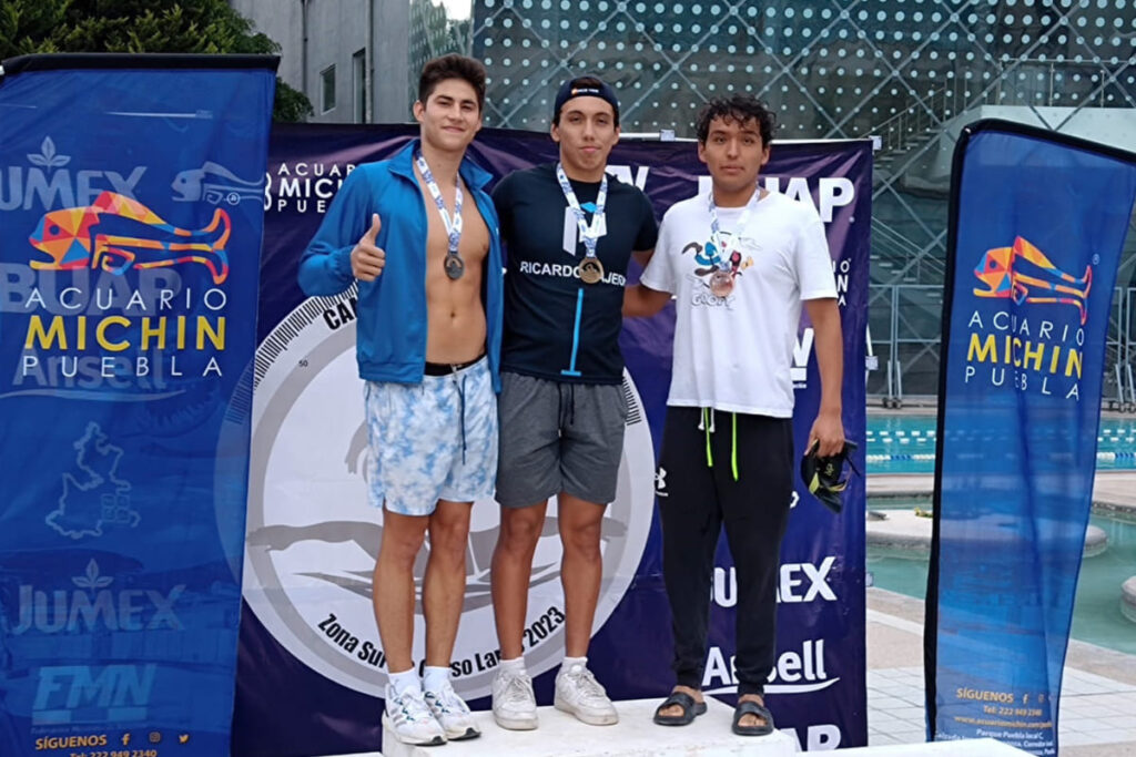 centro acuatico buap 1