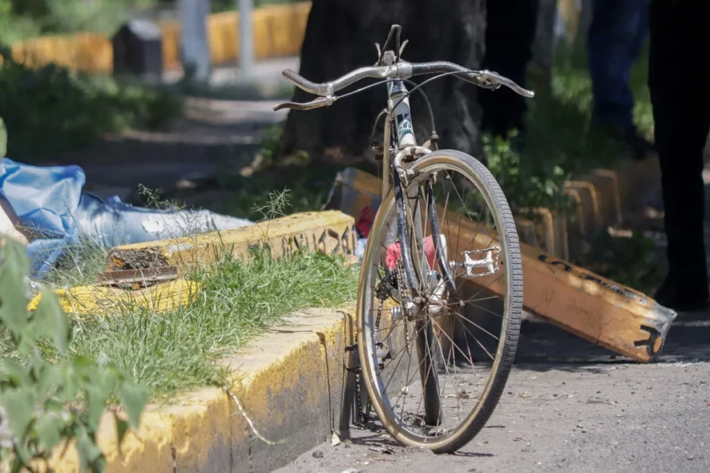 ciclista atropellado puente de mexico 3