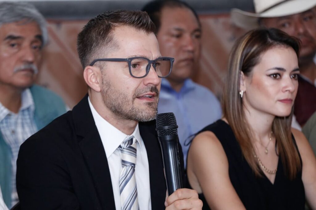 Antes que concluya el mes, Marcelo Ebrard visitará Puebla 6 juan carlos natale lopez diputado federal 1