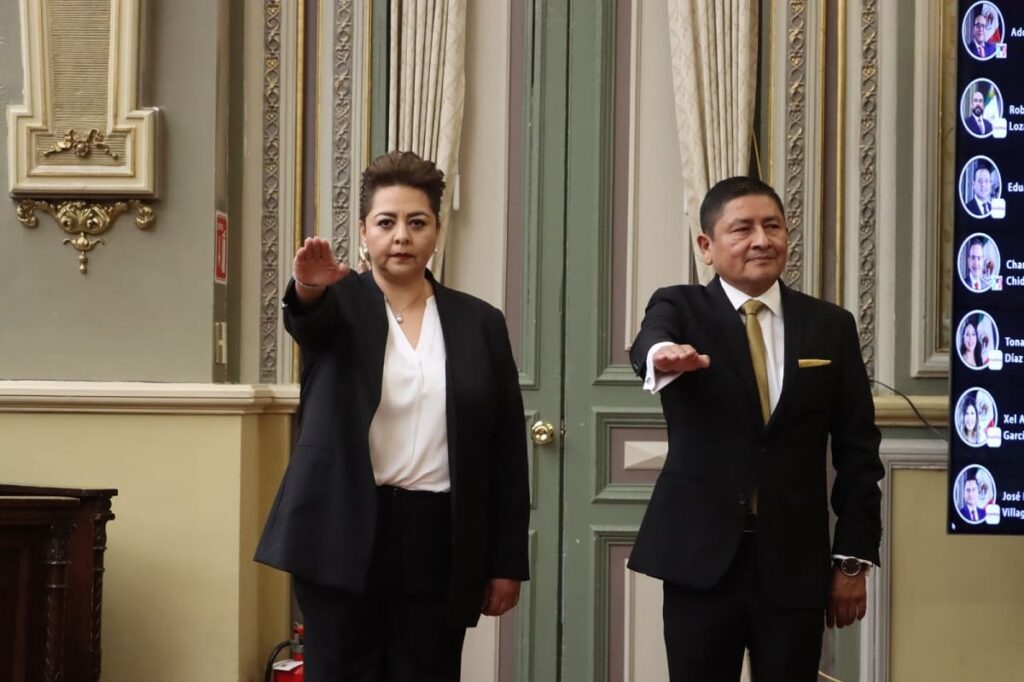 magistrados toma de protesta congreso de Puebla