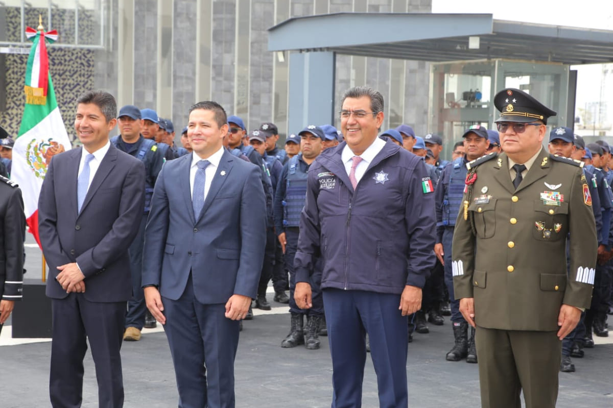 Gobierno del estado, comprometido con seguridad de Puebla; Sergio Salomón entrega armamento y patrullas 1 sergio salomon entrega patrullas 1