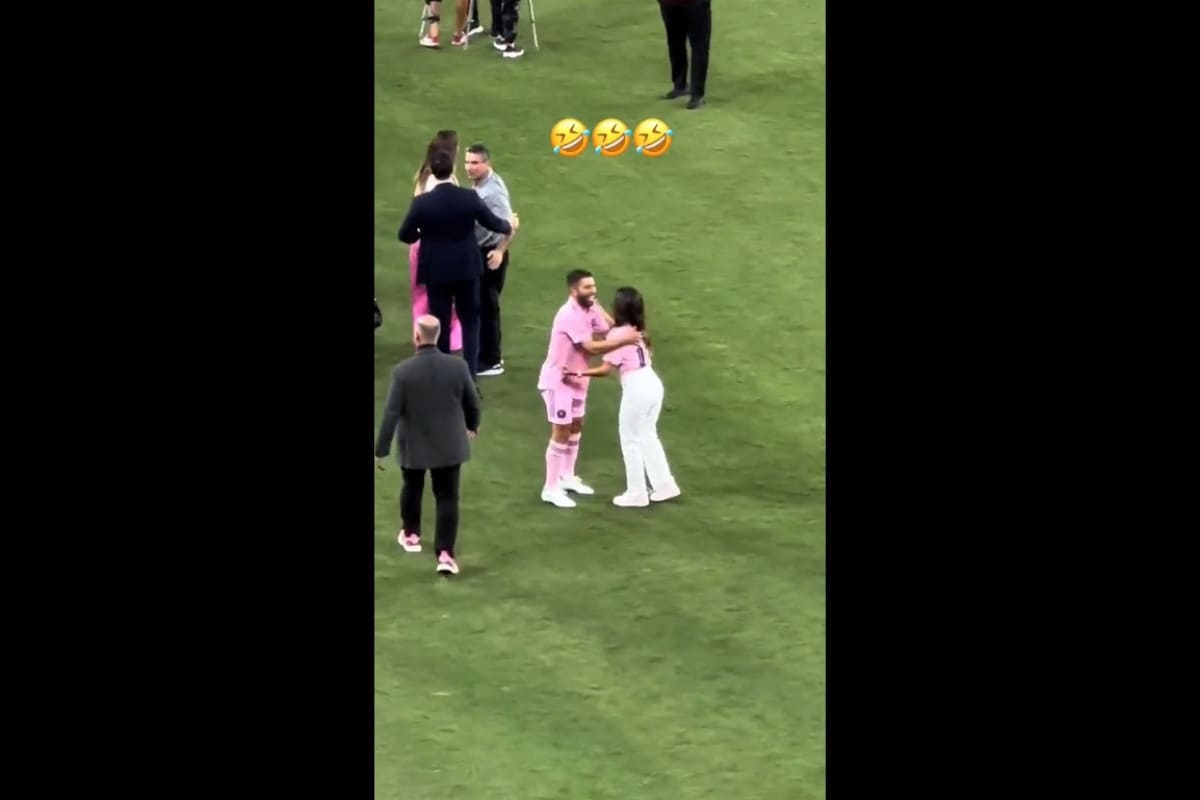 VIDEO: Esposa de Messi lo confunde con Jordi Alba y casi lo besa 3 Antonela confunde a Messi con Alba