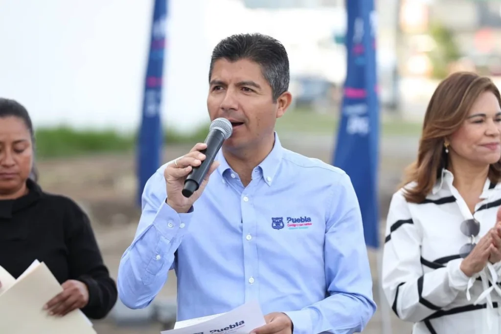 Ayuntamiento de Puebla arranca la rehabilitacion de 10 parques y canchas