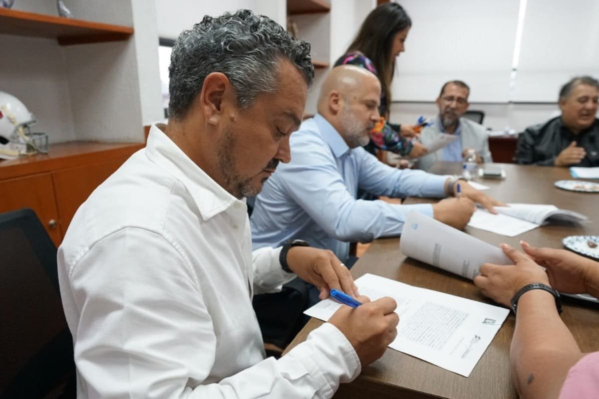 Firman convenio de colaboración Canal 22 y Sistema Estatal de Telecomunicaciones 2 Convenio canal 22 y SET 1