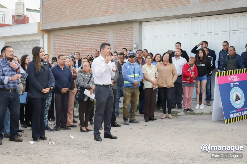 Eduardo Rivera Pavimentacion 13 de Mayo y 113 Oriente 6