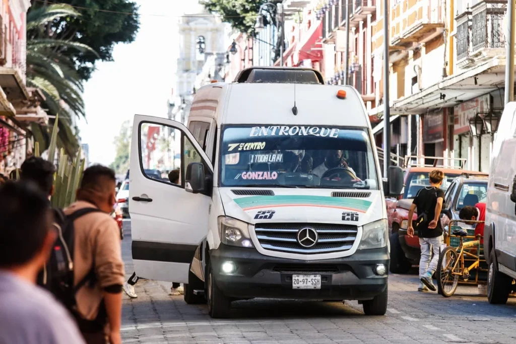 Invertiran sentido de la 10 y 14 Ote Pte en el Centro Historico
