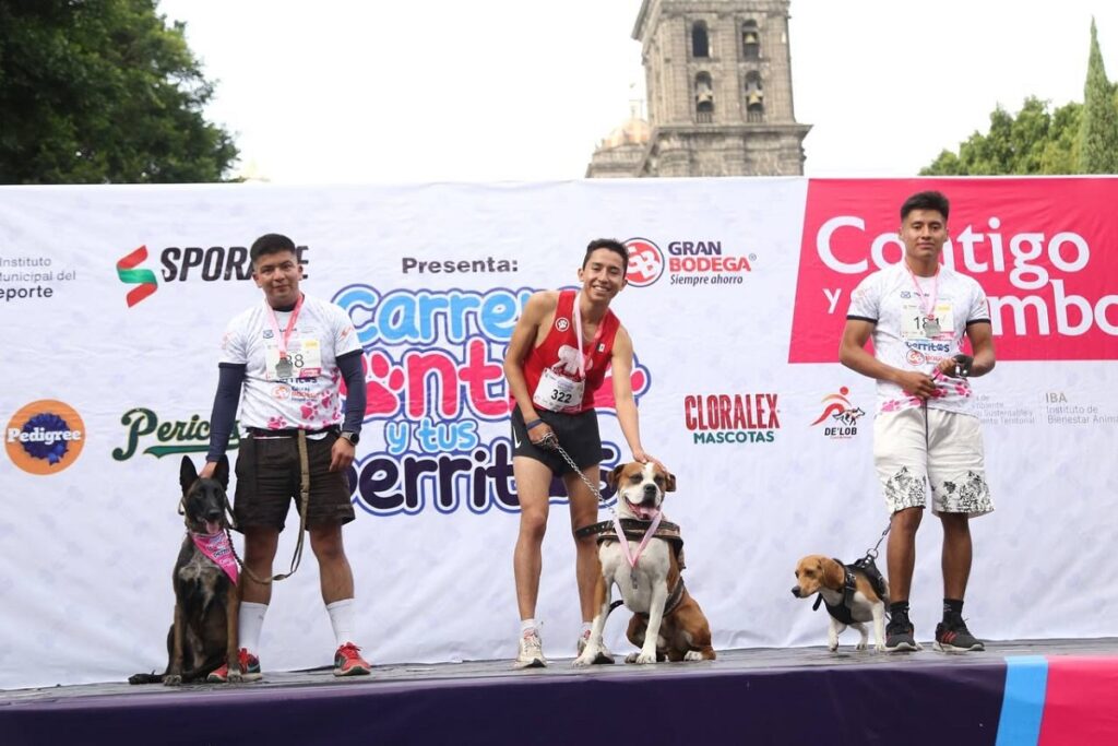 Primera carrera Contigo y tus perritos reunio a cerca de 500 competidores