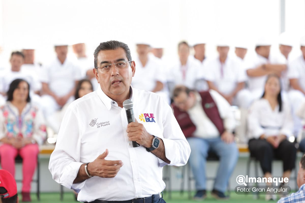 El peso de la Cuarta Transformación se ve en la disminución de pobreza: Sergio Salomón 3 El peso de la Cuarta Transformación se ve en la disminución de pobreza: Sergio Salomón