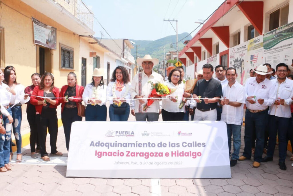 gobierno obras mixteca 1