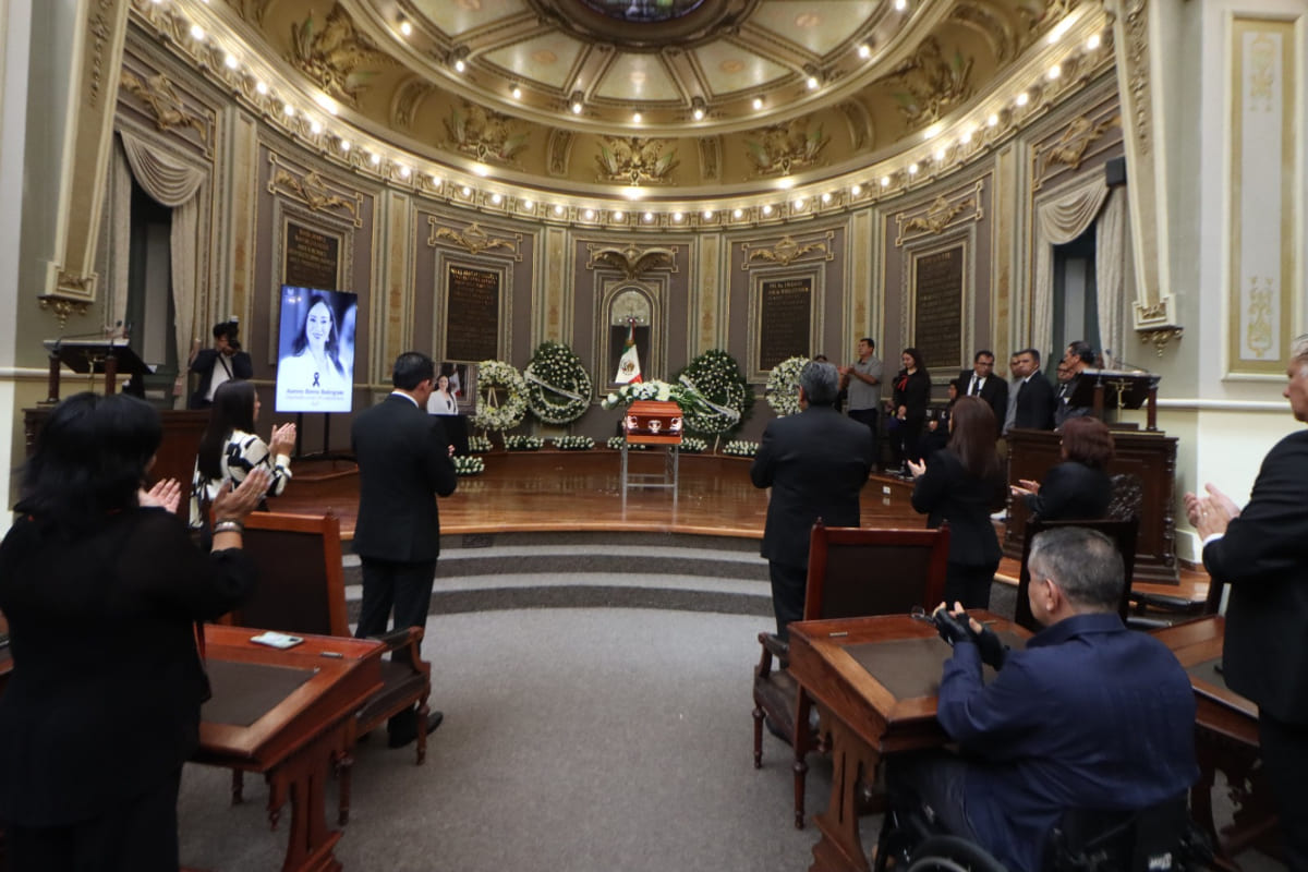 homenaje postumo LXL Legislatura Aurora Sierra 1
