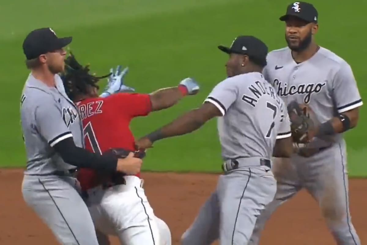 Pelea en el diamante: Peloteros protagonizan pelea en pleno juego de MLB (VIDEO) 3 Pelea entre peloteros de la MLB