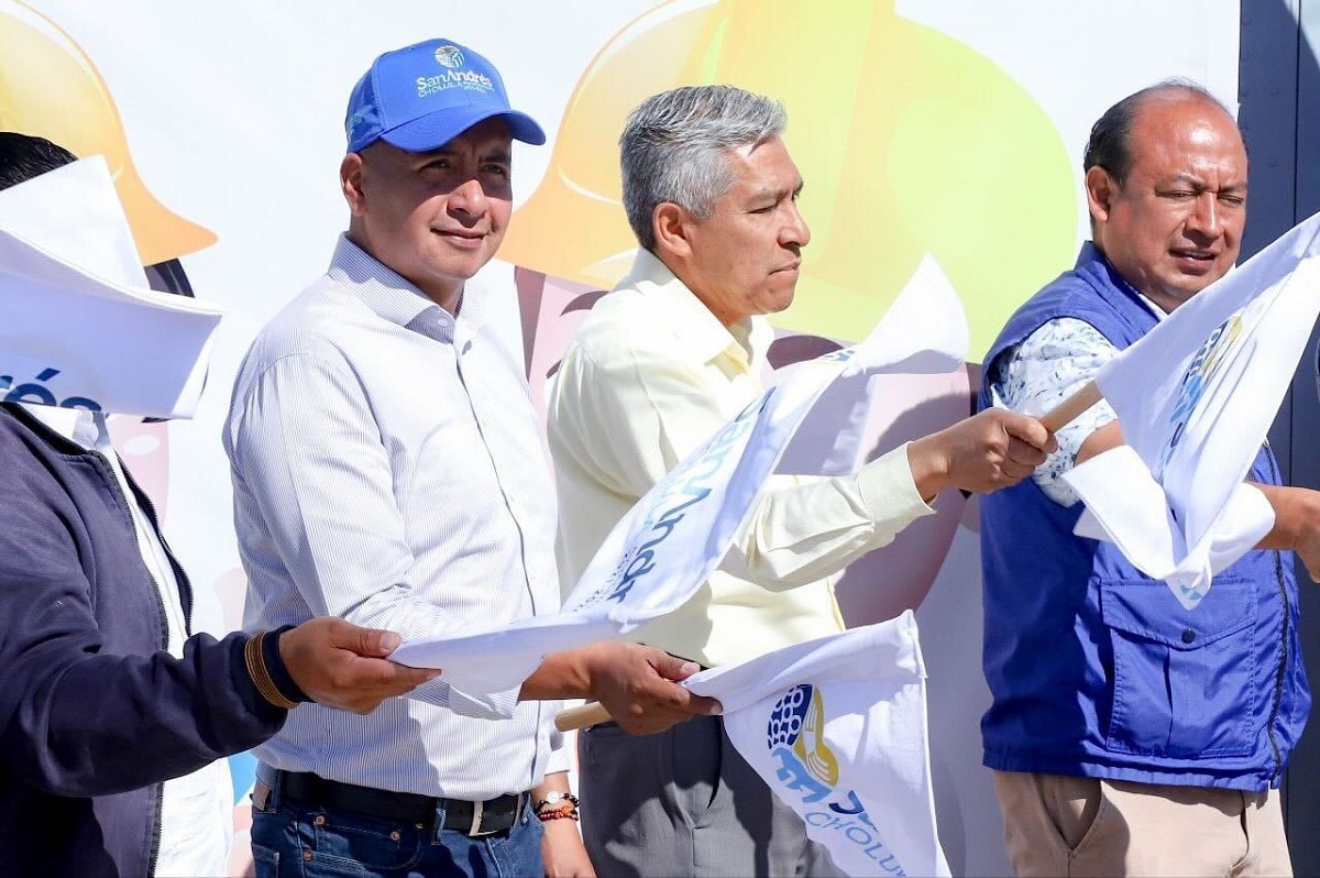 Arranca Mundo Tlatehui con adoquinamiento en calles