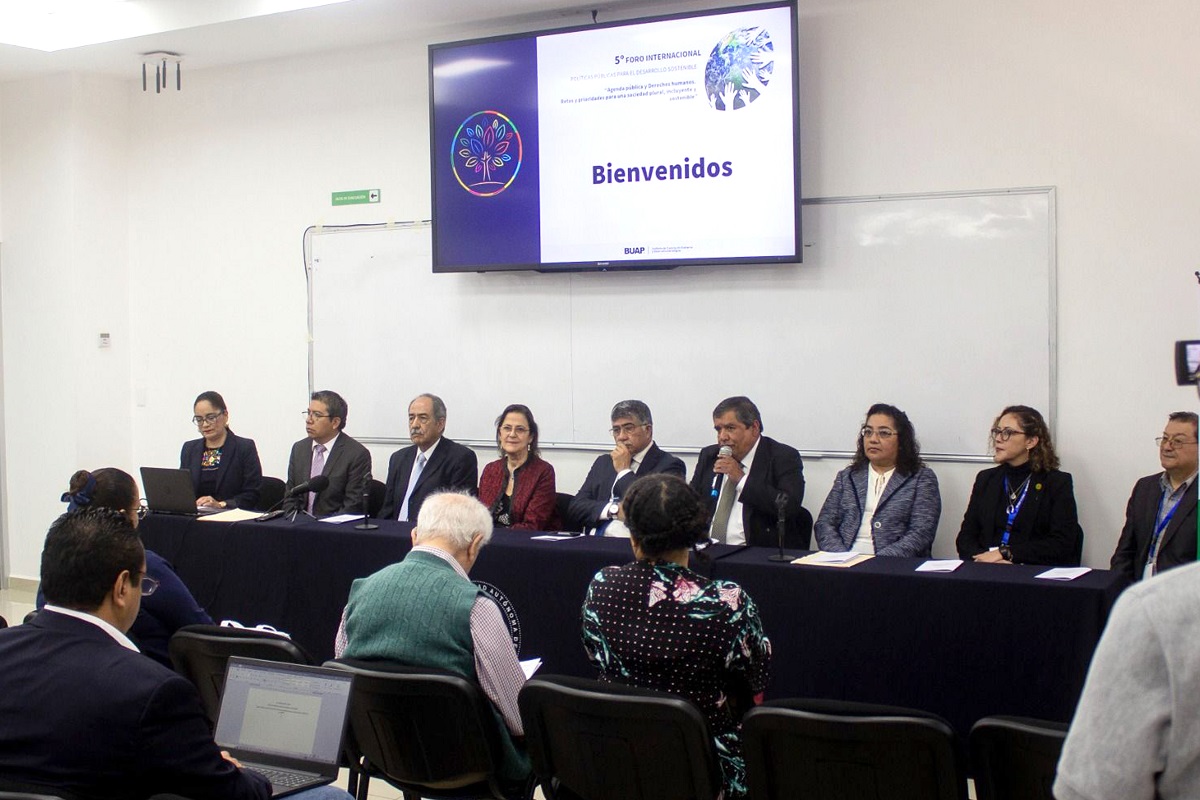 En la BUAP se analizan retos y prioridades para construir una sociedad plural, incluyente y sostenible 1 B ICGDE 3