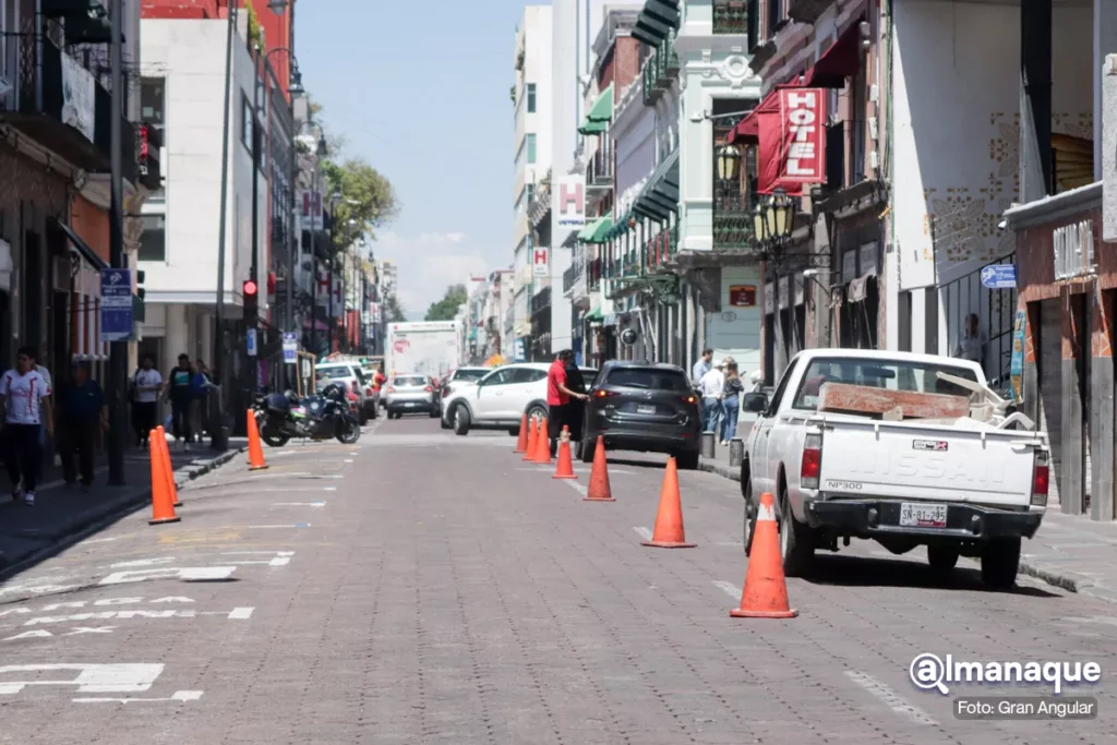 Calle 3 Poniente puebla doble sentido