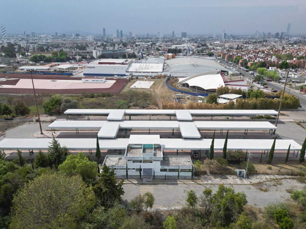 Central Camionera del Sur