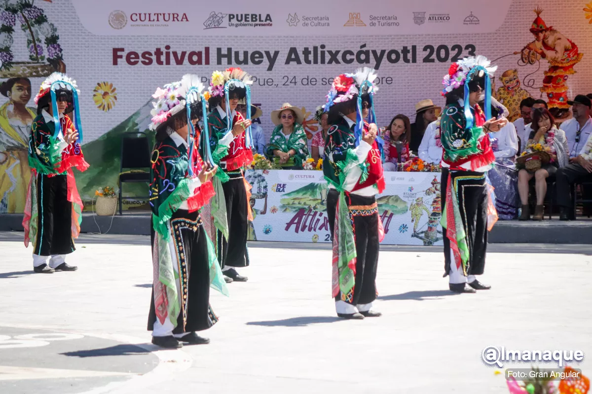 Con danzas, mezcal, folclor y Edgar Vivar, inicia el festival Huey Atlixcáyotl 2023 19 Huey Atlixcayotl 2023 13