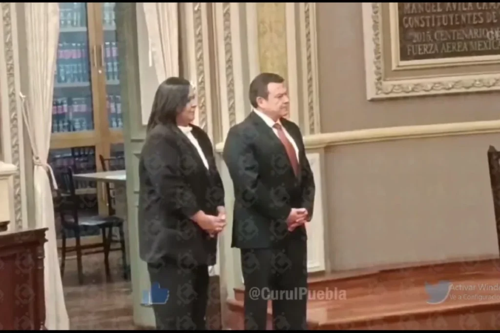 Joel Sanchez y Vania Penasco