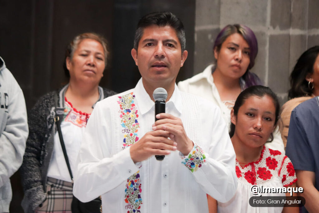 Ayuntamiento condena agresión a familia en estacionamiento del Estadio Hermanos Serdán