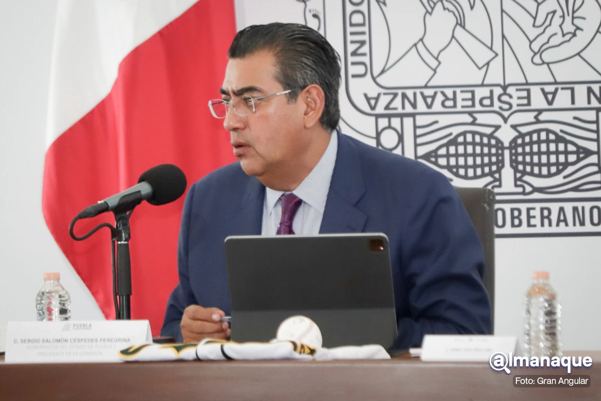 Exige gobernador de Puebla a alcaldes combatir maltrato animal 4 Rueda de prensa 4 de septiembre Sergio Salomon 6