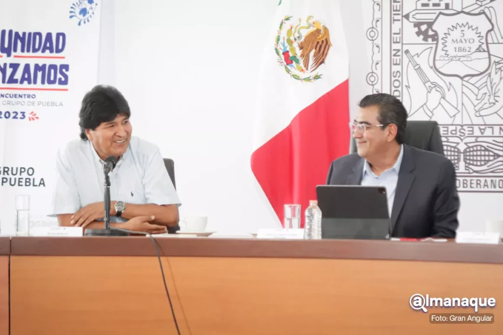 Sergio Salomon Cespedes Grupo Puebla Evo Morales 6