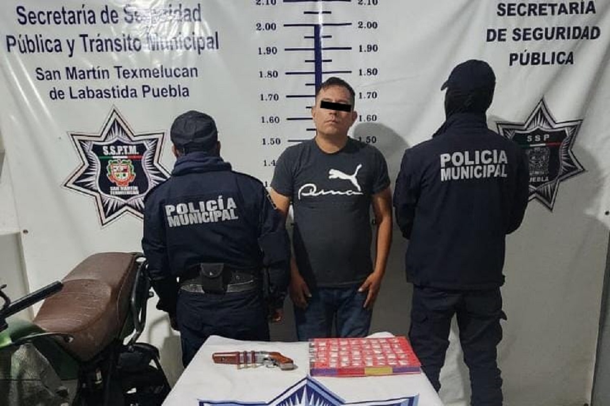 Detienen a sujeto con drogas, cartuchos exclusivos del Ejército y armas de fuego en Texmelucan 1 WhatsApp Image 2023 09 13 at 2.31.29 PM