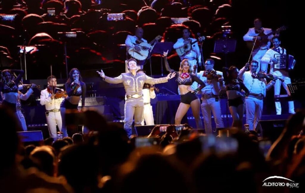 pedro fernandez en Puebla concierto 2023