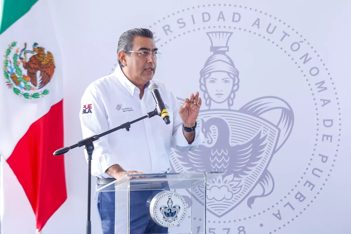 “No vamos a permitir tropelías contra la sociedad”, el mensaje del gobernador a los trabajadores del TSJ 3 Colocacion Primera Piedra ciudad universitaria 2 3