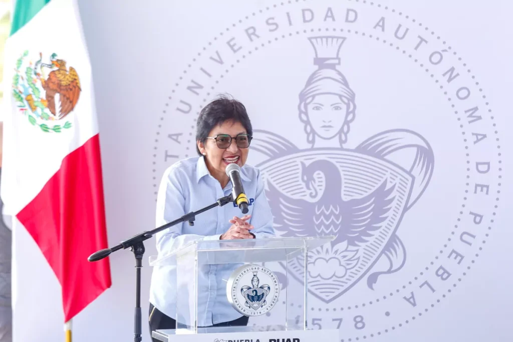 Colocacion Primera Piedra ciudad universitaria 2 4