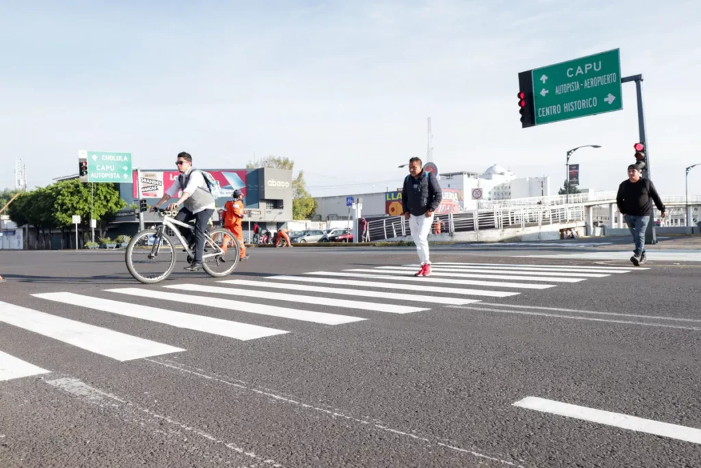 Ayuntamiento de Puebla invierte 7.2 mdp en rehabilitar el bulevar Norte 13 Eduardo Rivera Blrvd Norte y Blrvd Aaron Merino 4