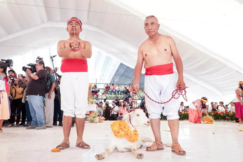 Mole de Caderas uno de los “10 mejores platillos” de Mexico: Sergio Salomón inaugura temporada 32 Gobernador Sergio Salomon Inauguracion Temporada de Mole de Caderas 10