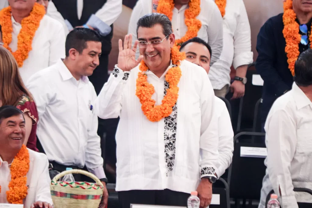 Mole de Caderas uno de los “10 mejores platillos” de Mexico: Sergio Salomón inaugura temporada 27 Gobernador Sergio Salomon Inauguracion Temporada de Mole de Caderas