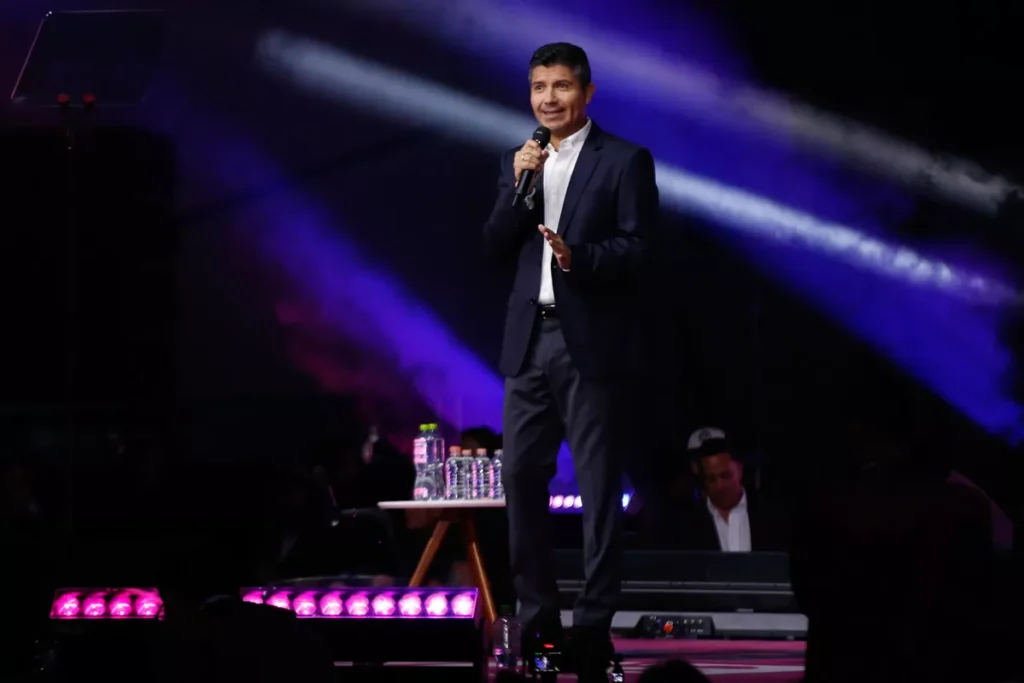 Lalo Rivera destaca logros en materia de seguridad, obra pública y economía en Puebla 23 Informa de Actividades Eduardo Rivera Puebla 8