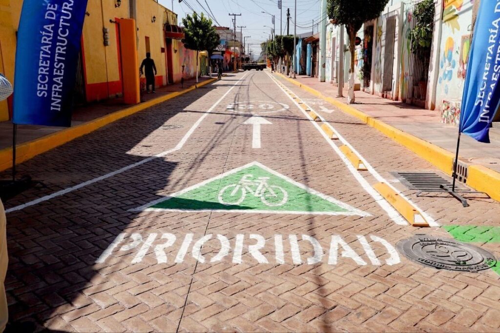 Mundo Tlatehui rehabilitación de la avenida 16 de septiembre