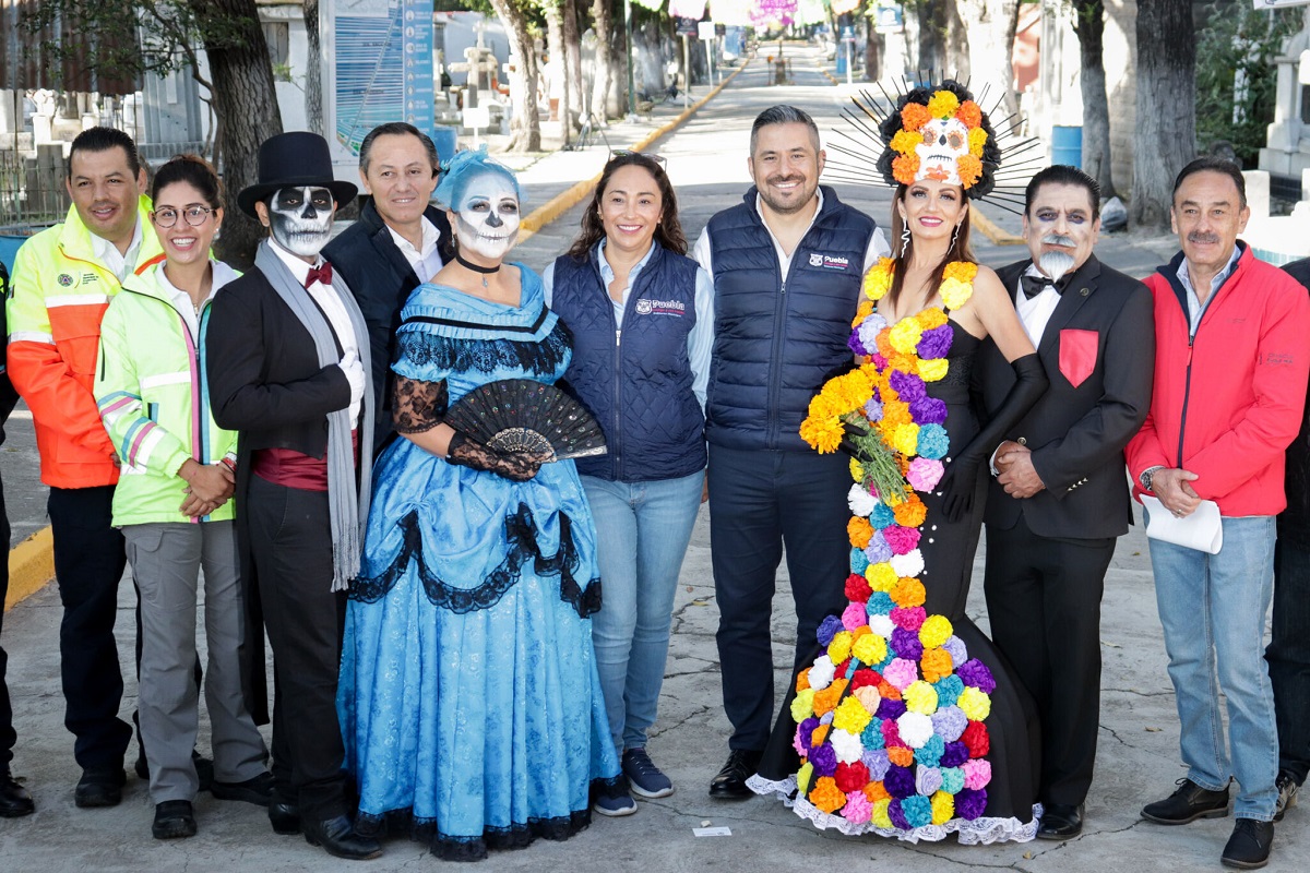 Visita “La Antigua Ciudad de los Muertos” en el Panteón Municipal de Puebla: Horarios y actividades 12 Panteon Municipal de Puebla 2