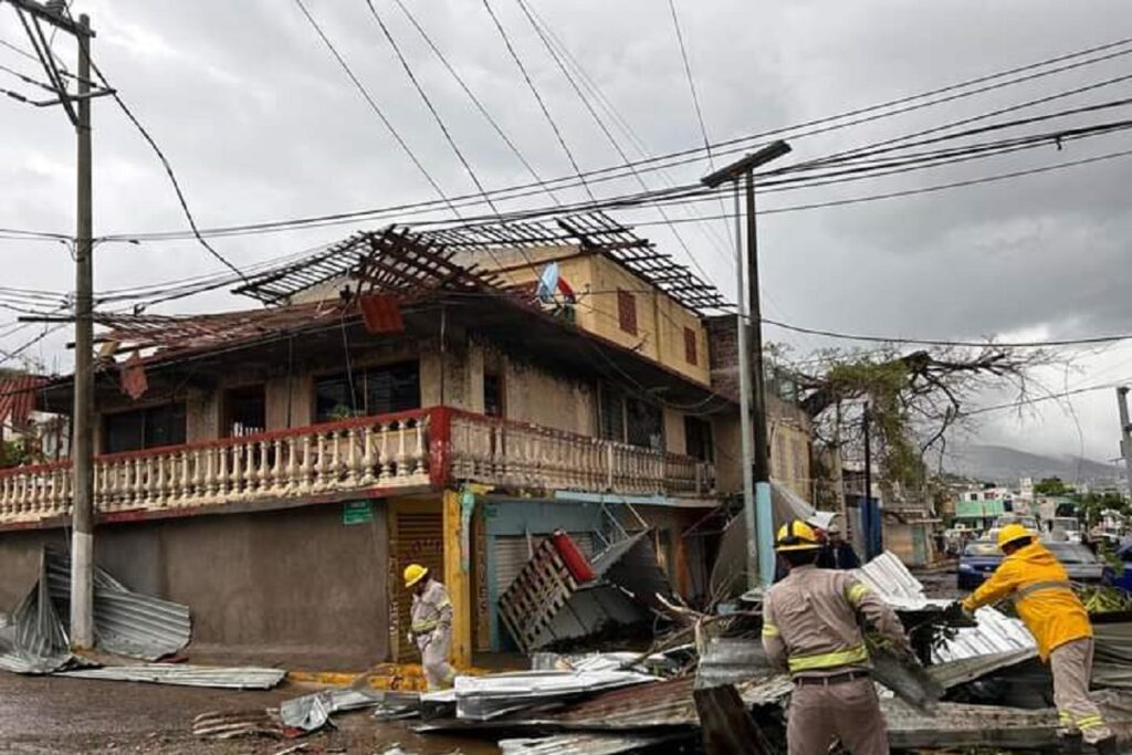 muertos por el huracán otis