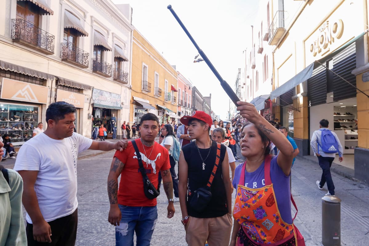 ambulantes vs policias municipales puebla 5 1