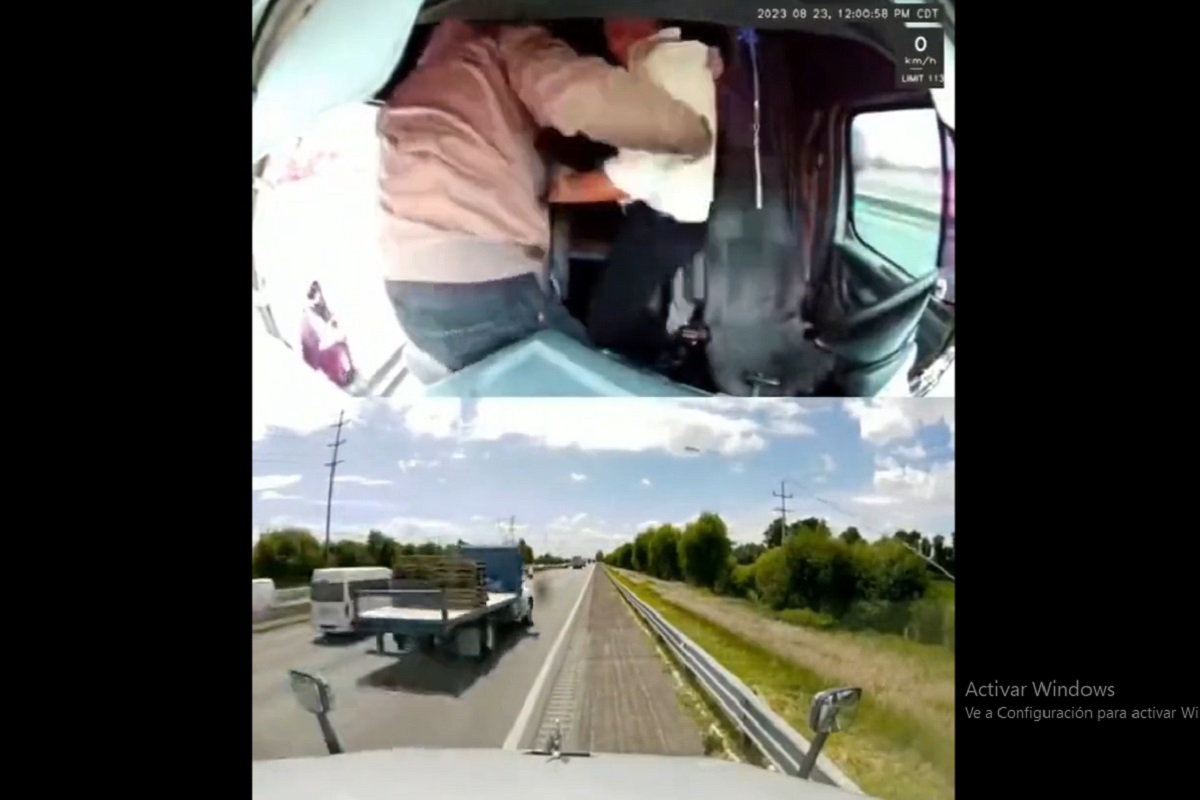 VIDEO: Asaltan a chófer que dio "aventón" a dos mujeres en la México-Puebla y se llevan su trailer 6 asalto en la mexico puebla