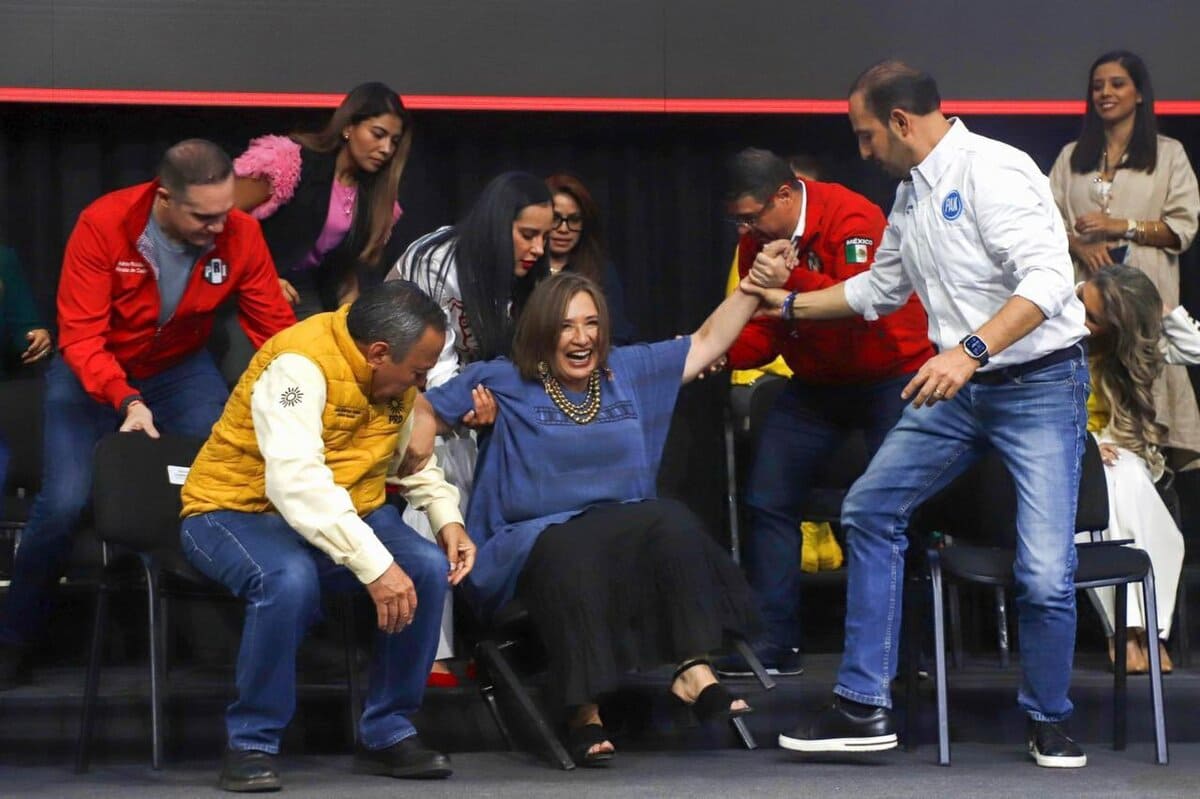 Xóchitl Gálvez se recupera tras caída en evento político 1 Xóchitl Gálvez se recupera tras caída en evento político